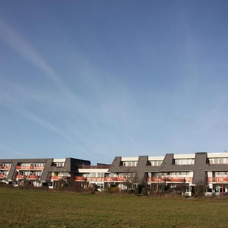 Amelander Paradijs 22 Buren  Buitenkant foto
