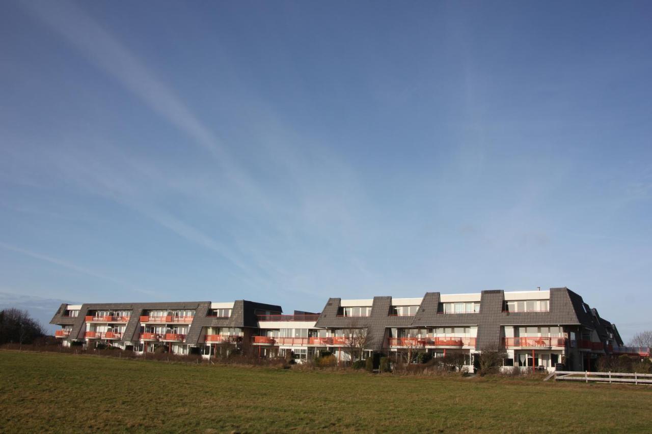 Amelander Paradijs 22 Buren  Buitenkant foto